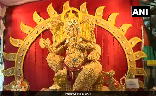 Ganpati Idol Made Of 10,000 Paani Puris For Ganesh Chaturthi At Pune Shop
