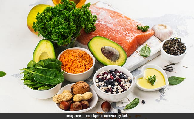High Carbohydrate Diet May Induce Obesity And Diabetes; Low-Carb Foods To Eat