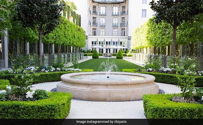 Saudi Princess Says $900,000 Of Jewels Stolen From Ritz In Paris