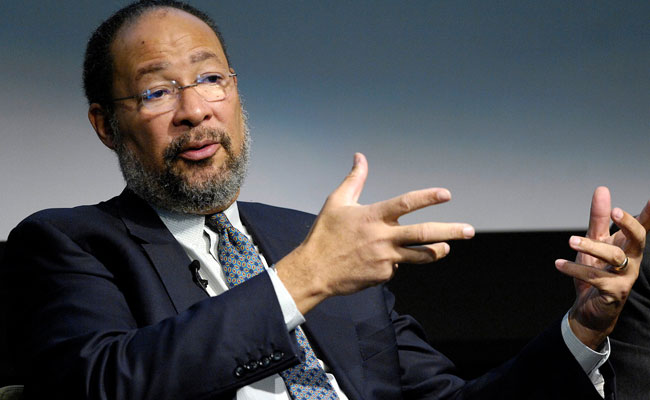 CBS Names New Interim Chairman Weeks After Leslie Moonves Stepped Down