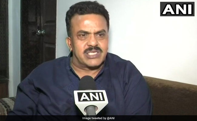 Congress Leader Defends "Illiterate" Remark On PM Modi Amid Controversy