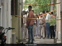 60-Year-Old Woman Found With Throat Slit In Delhi, Daughter Also Killed 60-Year-Old Woman Found With Throat Slit In Delhi, Daughter Also Killed