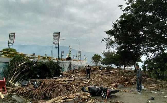 Earthquake Triggered By Tsunami Strikes Central Indonesia, Several Dead