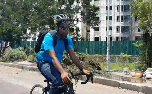 Rise In Fuel Prices Prompts Many To Cycle To Work, Take Trains In Chennai