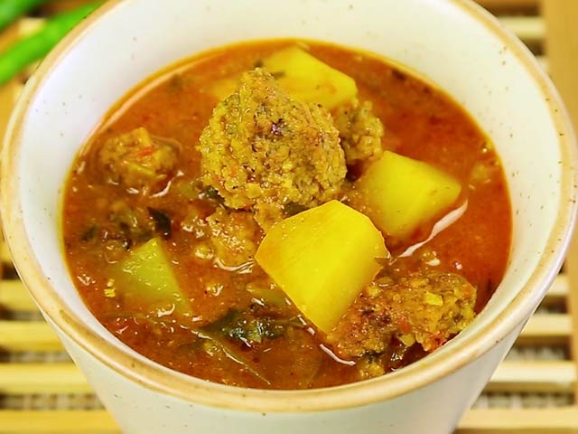 Why Settle For Store-Bought? Here's How To Make Amritsari Urad Dal Vadi At Home