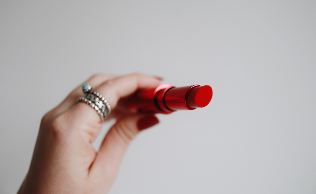 5 Lipsticks That Will Add A Pop Of Colour To Your Festive Looks