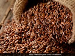 Spinach To Almonds: Nutritionist Shares Top Foods For Healthier Hair