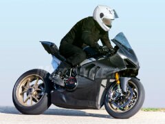 2019 Ducati Panigale V4 R Spotted Testing