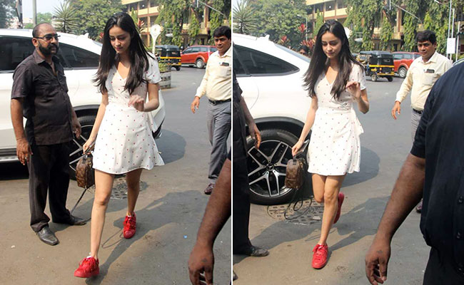 3 Pairs Of Shoes Like Ananya Panday's Cool Red Sneakers