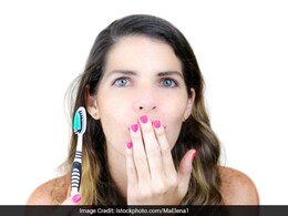 Oral Health: दिन में 2 बार ब्रश करना ही काफी नहीं, इन हेल्दी हैबिट्स को अपनाना भी बेहद जरूरी, वर्ना लग जाएगी बीमारी