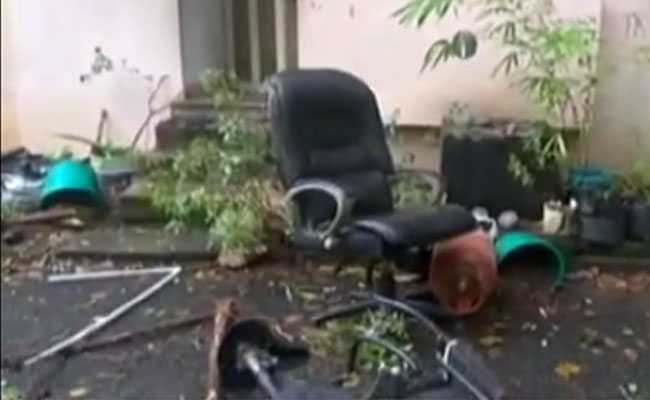 सबरीमाला मंदिर की चढ़ाई करने वालीं रेहाना के घर पहुंचे प्रदर्शनकारी, की तोड़फोड़