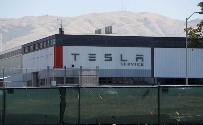 Tesla Must Defend Lawsuit Alleging Abuse Of Foreign Workers: US Judge