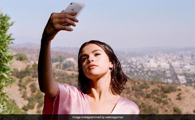 Selena Gomez No Longer Most-Followed On Instagram. Here's Who Dethroned Her