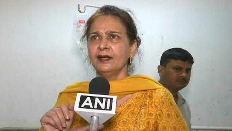 सिद्धू की पत्‍नी नवजोत कौर का 'CM पद के लिए 500 करोड़ की अटैची' वाले बयान पर यूटर्न, जानें क्‍या दी सफाई