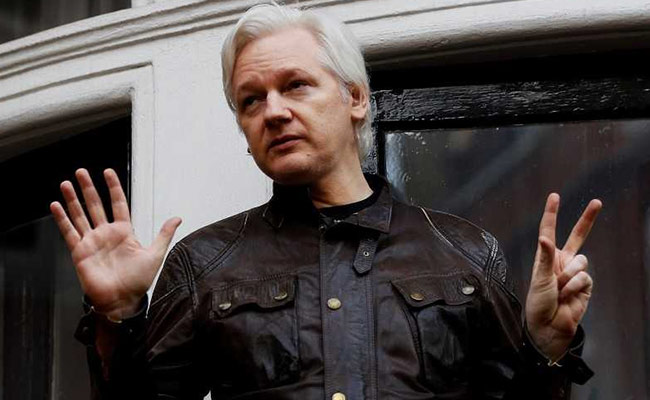 Wikileaks Founder Julian Assange Charged With Violating Espionage Act
