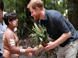 Prince Harry Visits World's Largest Sand Island In Australia Prince Harry Visits World's Largest Sand Island In Australia