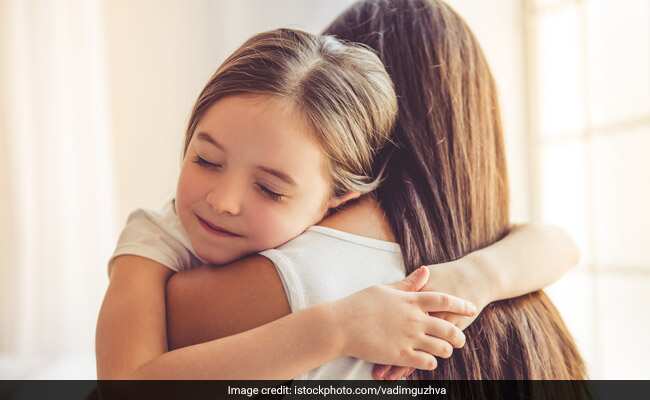 डब्ल्यूएचओ की लोगों को सलाह, कहा न मिलो गले तो अच्छा