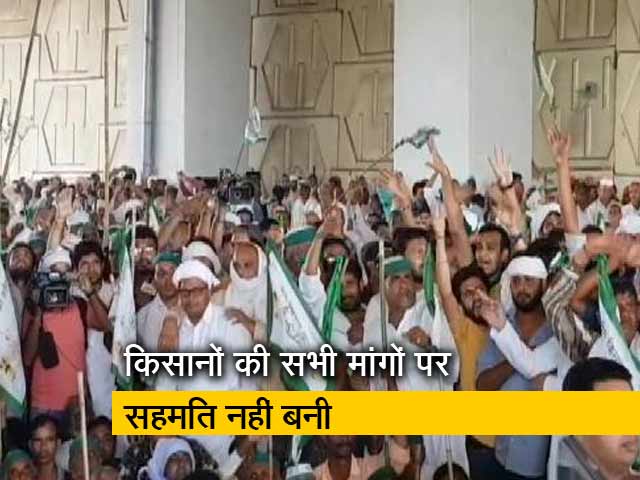 प्राइम टाइम: किसानों की समस्या पर सरकार कितनी गंभीर?
