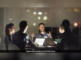 Night Shift: शोध में हुआ बड़ा खुलासा, रात में काम करने वाले में बढ़ सकता है इन गंभीर बीमारियों का खतरा