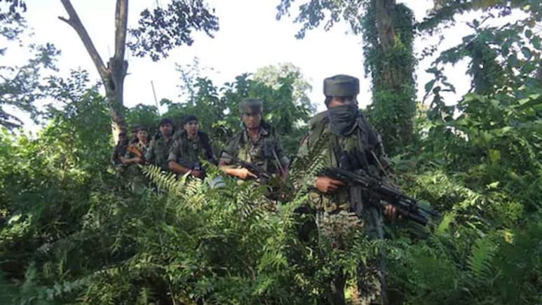 Jharkhand IED Blast: सर्च ऑपरेशन के दौरान सारंडा के जंगल में IED ब्लास्ट, CRPF का एक जवान घायल