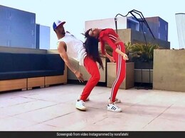 'बाहुबली' की एक्ट्रेस ने विदेशी धुन पर किया बिदांस डांस, Video देख मुंह से निकलेगा- झकास... 'बाहुबली' की एक्ट्रेस ने विदेशी धुन पर किया बिदांस डांस, Video देख मुंह से निकलेगा- झकास...