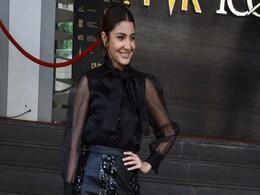 Anushka Sharma Shows Us How To Be Party Ready. Here's How To Get Her Look Anushka Sharma Shows Us How To Be Party Ready. Here's How To Get Her Look