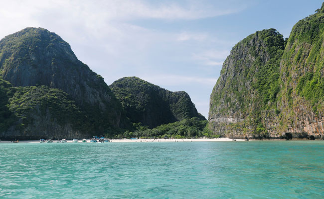 Thai Beach That Featured In Leonardo DiCaprio Film Closes Indefinitely