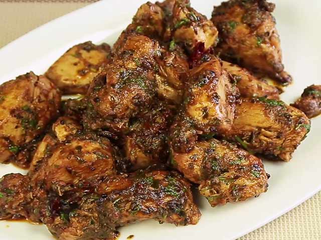 अचारी मुर्ग कैसे बनाएं