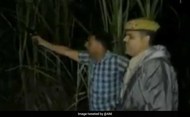 After Gun Jams, UP Cop Shouts "Thain Thain" To Scare Accused. Watch