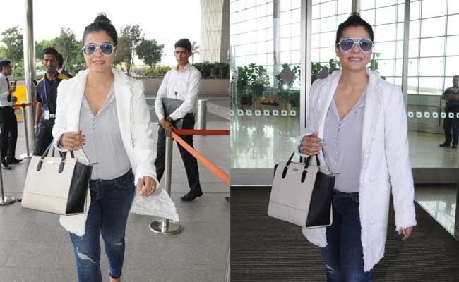 Get Kajol's Stylish Airport Look Get Kajol's Stylish Airport Look