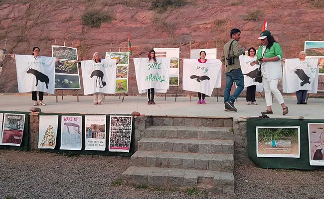 Gurgaon Residents Protest Planned Road Through Aravali Biodiversity Park