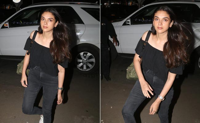 Aditi Rao Hydari's Cool And Casual Look Is Worth Copying