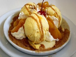 How To Make Mango Ice Cream At Home (Without Eggs) How To Make Mango Ice Cream At Home (Without Eggs)