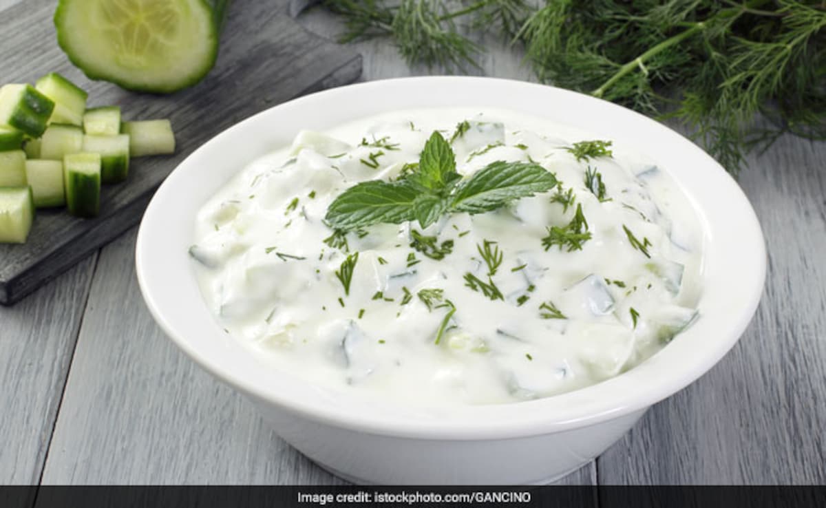 सर्दियों में घर पर बनाएं इस चीज का रायता, टेस्ट इतना अच्छा रोज खाने का करे मन, रेसिपी भी बहुत आसान