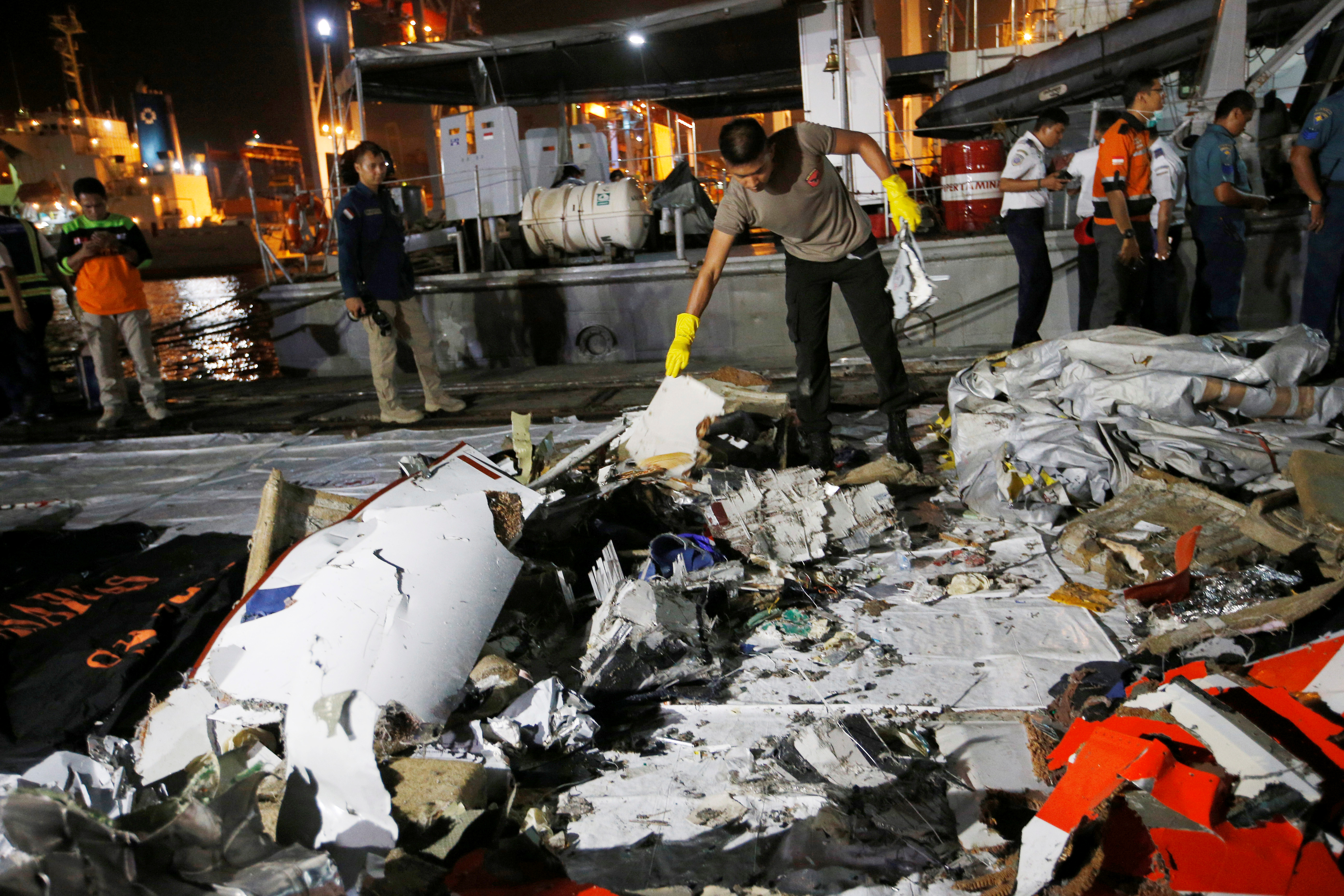 Indonesia Orders Inspection Of All Boeing 737-MAX Planes After Crash