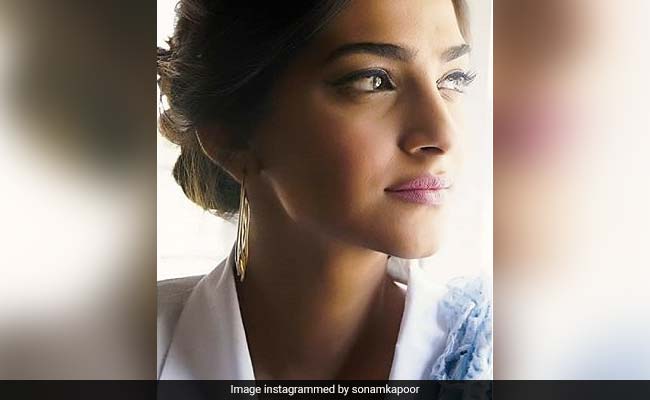 Sonam Kapoor Signs Off From Twitter With This Message