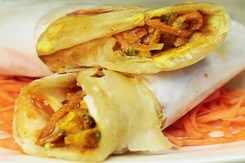 How To Make Kolkata Style Chicken Roll At Home How To Make Kolkata Style Chicken Roll At Home