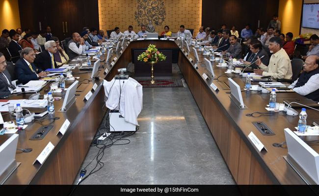 पुरानी पेंशन व्यवस्था को अपनाना राज्यों के लिए नासमझी भरा कदम: 15वें वित्त आयोग के चेयरमैन