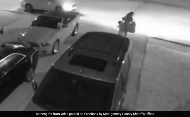 Video Shows Woman Leaving Toddler On Stranger's Doorstep, Running Away