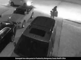 Video Shows Woman Leaving Toddler On Stranger's Doorstep, Running Away Video Shows Woman Leaving Toddler On Stranger's Doorstep, Running Away