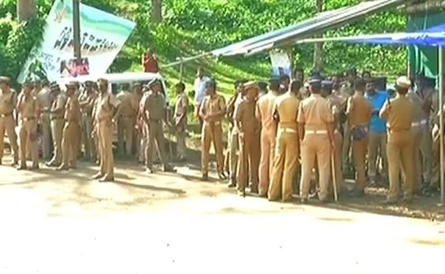 Sabarimala On Edge A Day After Violence, Women Stopped By Protesters