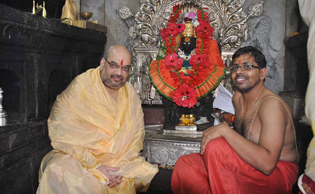 Exclusive: अपने खिलाफ छपी खबरों को क्यों संभालकर रखते हैं अमित शाह