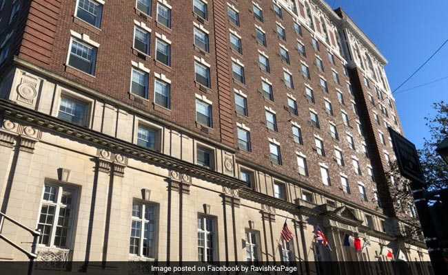 'प्रधानसेवक' ही भारत के 'प्रधान इतिहासकार' घोषित हों...