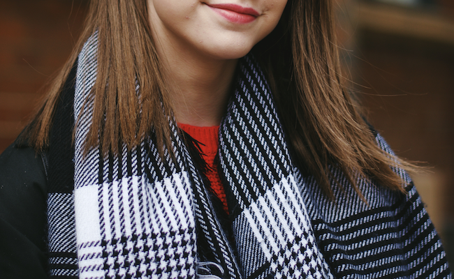 3 Stylish Scarves That Are Perfect For Autumn