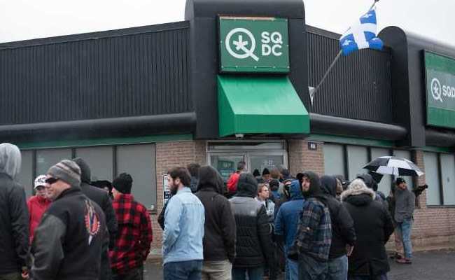 2 Days After Legalisation, Canada Pot Stores Run Out Of Supplies