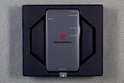 Nubia Red Magic Unboxing: First Look At Nubia's High-End Gaming Phone Nubia Red Magic Unboxing: First Look At Nubia's High-End Gaming Phone