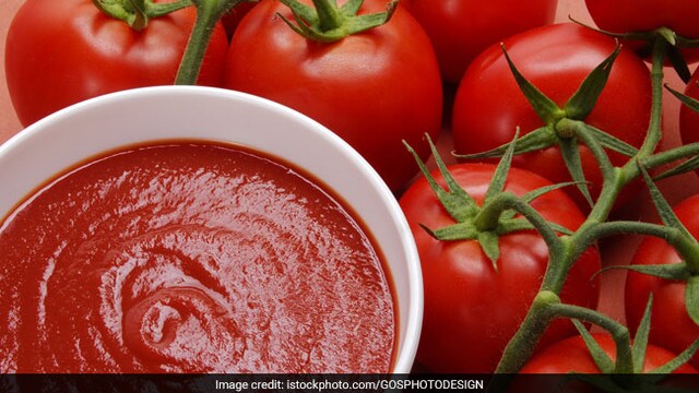Lycopene may even have the ability to prevent or delay cataracts to a certain extent.