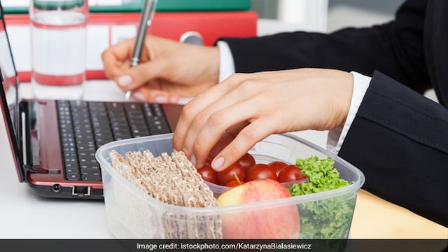 Unhealthy snacking can ruin your weight loss goals