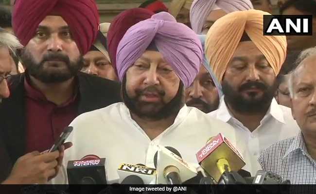 Amarinder Singh Visits Injured; Orders Probe Into Amritsar Train Tragedy