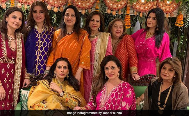 Karva Chauth 2018 - 'Miss You Sridevi': Inside Sunita Kapoor's Bittersweet Celebrations With Raveena Tandon, Neelam And Others